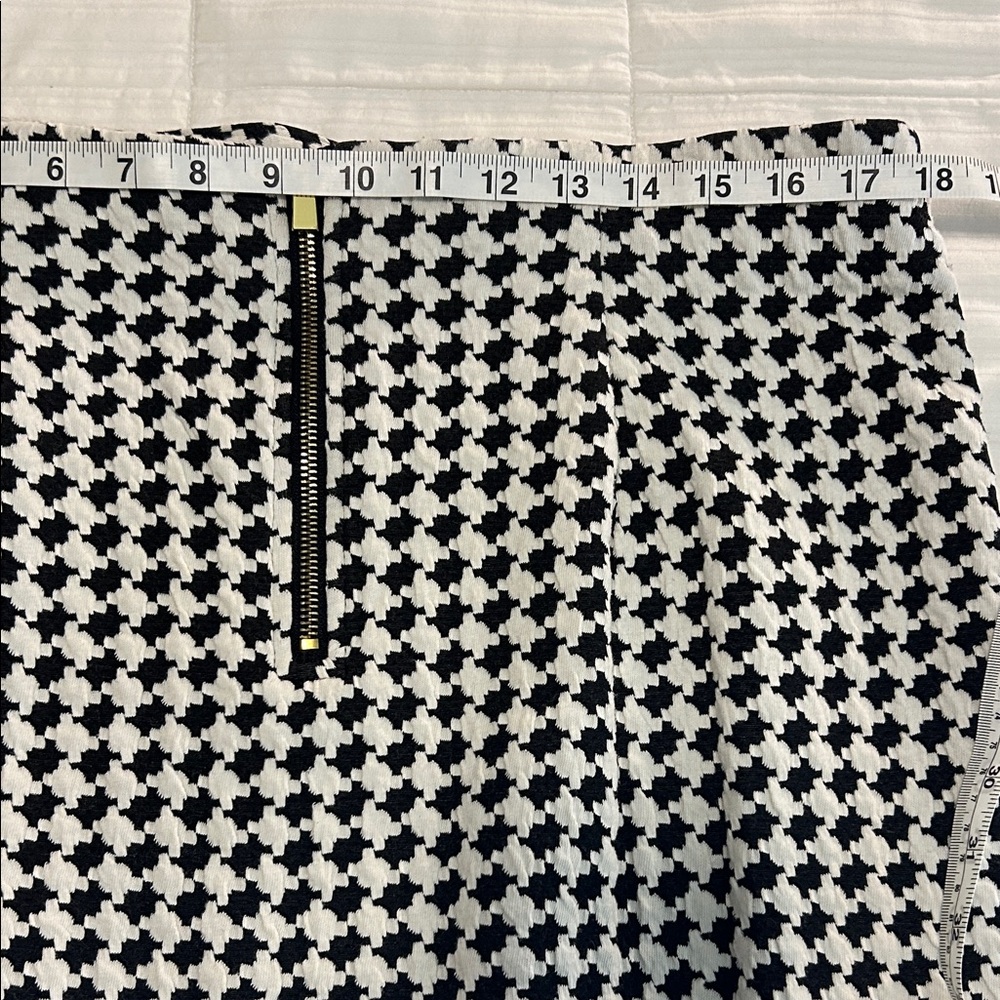 Stylish Philosophy Black and White Houndstooth Women's Skirt Size 14 - Picture 7 of 8